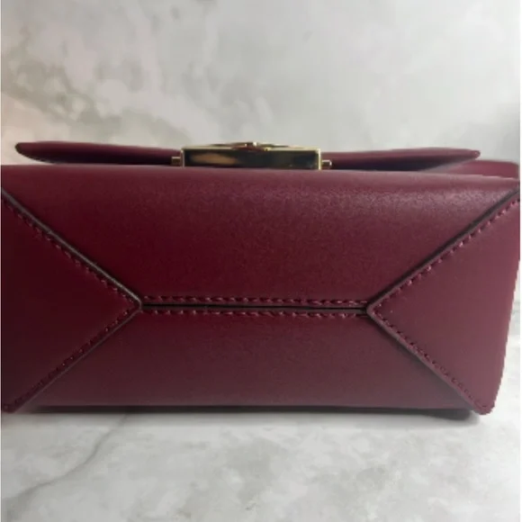Michael Kors - Cece Small Shoulder Bag $448 ( Dark Cherry Color). Condition new - Picture 4 of 7